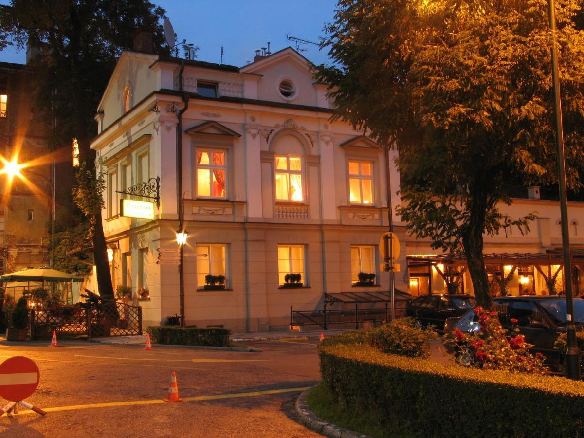 Dom Pugetow Villa Krasków Exterior foto